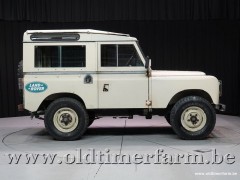Land Rover 88 Series 3 '72