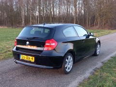 BMW 1serie 1 6L 116 3DR 2009 zwart