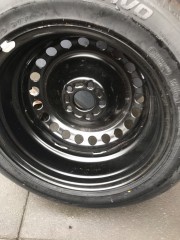 Nieuwe velg met band