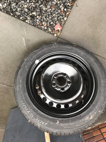 Nieuwe velg met band