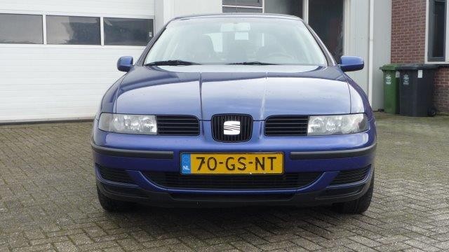 Seat Leon 1.6-16V Stella