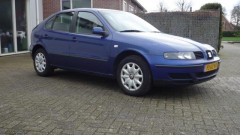 Seat Leon 1.6-16V Stella