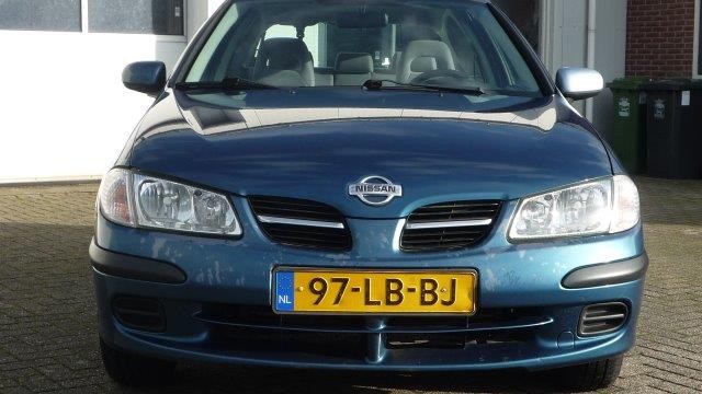 Nissan Almera 1.8 Comfort