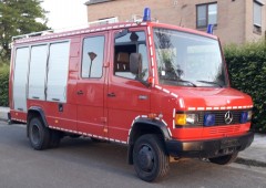 Mercedes vario 811D Ex-Brandweer slechts 32.600km 