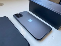 Apple iPhone 11 Pro Spacegrijs - onbeschadigd   veel extra’s