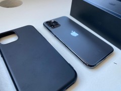 Apple iPhone 11 Pro Spacegrijs - onbeschadigd   veel extra’s