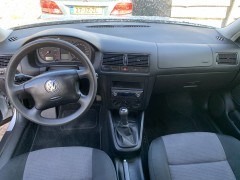 Golf 1 6 16v 2002 260d km 