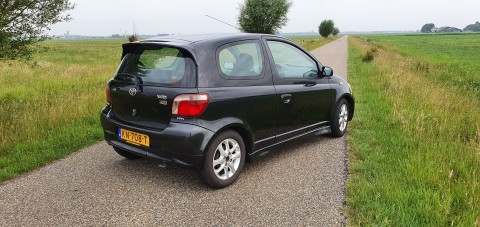 Toyota Yaris Cup 1.3 2003 (87 Pk)