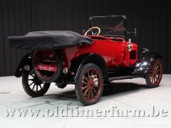 Willys Overland Touring '22