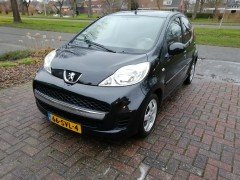 Peugeot 107 5 deurs van 2012