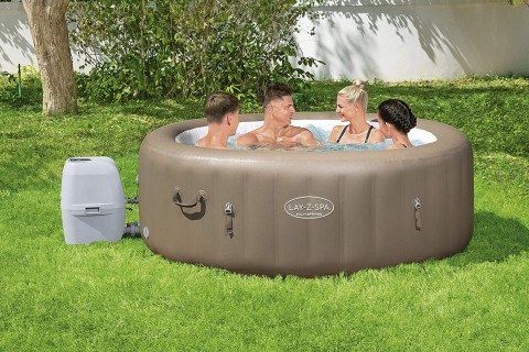 Bestway Lay-Z Spa Palm Springs €799