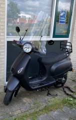 Vespa look 350km AGM VX50 Diamond EURO4 injectie EFI