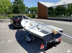 Zeilboot + trailer  420 x 175 compleet