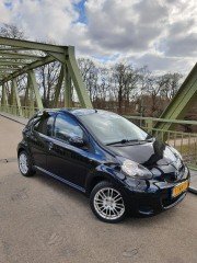 Toyota aygo 2012  navigatie airco handsfree 