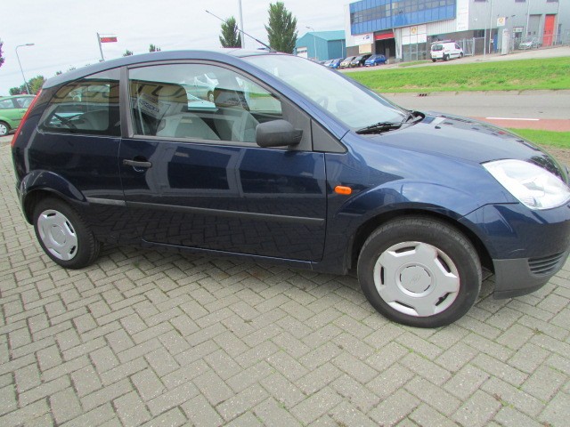 FORD FIESTA 1.25 CELEBRATION