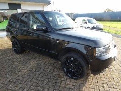 Range Rover TDV8 HSE Full Option