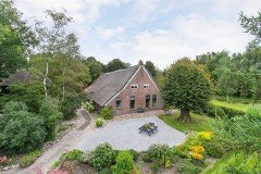 Boerderij met werkplaats gezocht