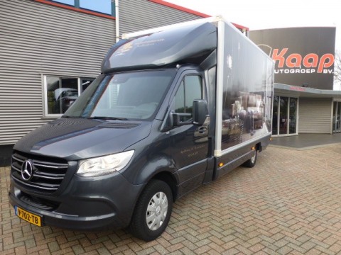 Als nieuw  Mercedes Sprinter 319 3 0CDI  Bakwagen bj 2018