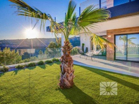 Uw nieuwe Appartement in MORAIRA met parking en nu nog ruime keuzes