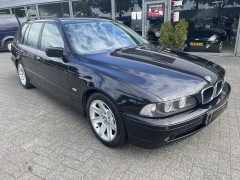 BMW 5-serie 525I Touring Executive 