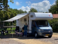 Camper Fiat Burstner Active 230 - 6 persoons met XXL-garage