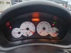 Peugeot 206 1 4 met nieuwe apk