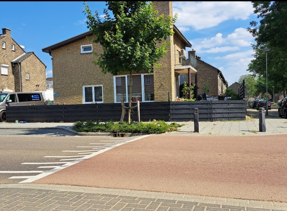 Vrijstaande woning in Geleen met inpandig garage