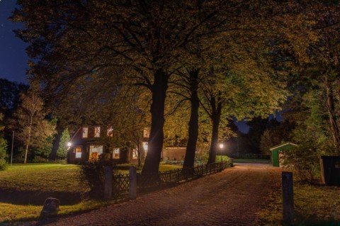 Boerderij met vrij uitzicht over de uitgestrekte landerijen