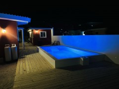 TE HUUR  VILLA MICHA CURACAO MET PRIVE ZWEMBAD  MAX 9 PERSONEN