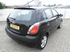 KIA RIO 1 4 BENZ BJ 2007 APK 6-2025    LEUKE MOOIE AUTO   