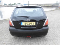 KIA RIO 1 4 BENZ BJ 2007 APK 6-2025    LEUKE MOOIE AUTO   