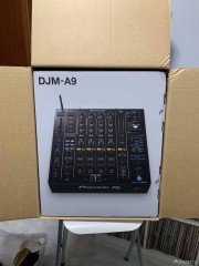 Pioneer DJ CDJ-3000-W Pioneer DJM-A9 DJ Mixer Pioneer CDJ-Tour1