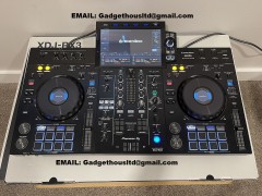 Pioneer XDJ-XZ en Pioneer OPUS-QUAD en Pioneer XDJ-RX3 en  DDJ-FLX10