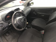 Te koop  Citroën C2 1 1  L 2004  zwart