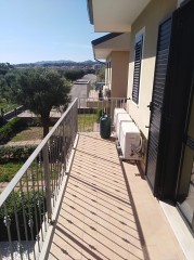 Strand appartement Italie Calabrie met 200m2 grond