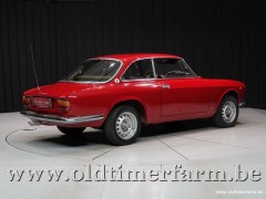 Alfa Romeo 1600 GT Junior '74