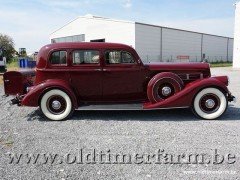 Pierce-Arrow 1245 Sedan V12 '35