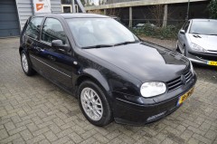 Volkswagen Golf 1.8-5V Turbo GTI