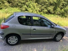 Peugeot 206 1 4 xt 117 000km