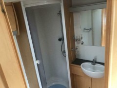 elddis caravan 2 enkelle bedden of grote zit mega douche 2009 prijspak