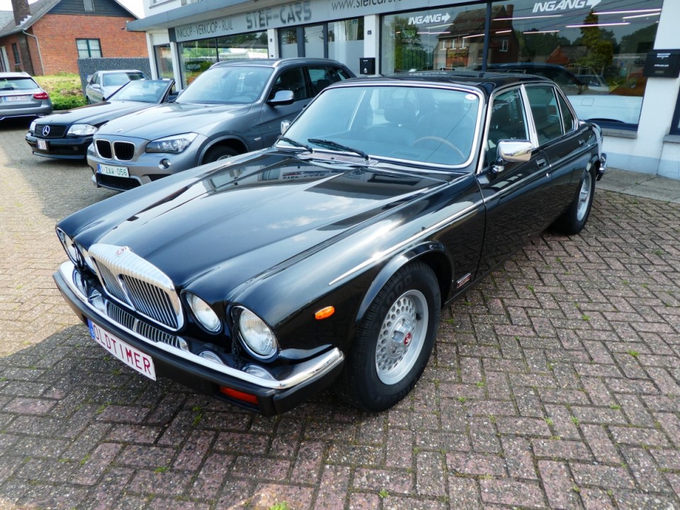 Jaguar Daimler Dubbele Six Lang