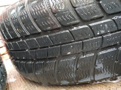 Volvo Castula velgen met 215 55 16 Michelin winterbanden  