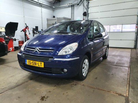 Xsara picasso uit 2006 met apk