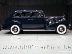 Packard Eight Saloon '38